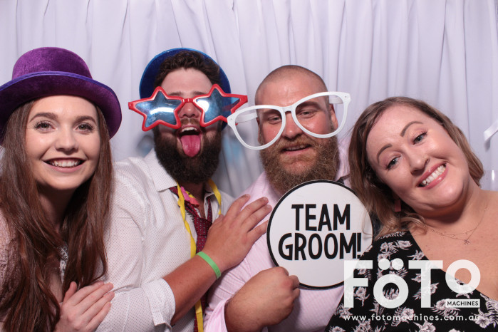 Diandra and Nick’s Wedding | View more photos from the event at gallery.fotomachines.com.au/u/FOTOMachines/Diandra-and-Nick’s-Wedding